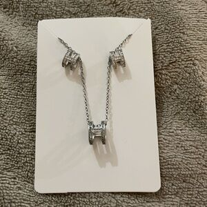 Chic Silver Necklace and Earring Set